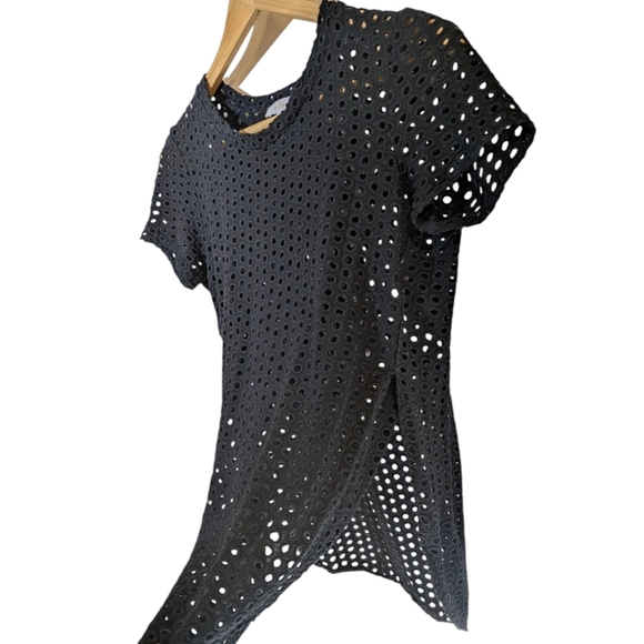 Wilfred Black Short Sleeve Cut Out Tee - Picture 4 of 8